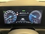 Kia Niro EV DynamicPlusLine 64.8 kWh | Navigatie/Android/Apple Carplay | LM Velgen 17" | Voorstoelen/Stuur Verwarmd | Head-Up Display | Achteruitrijcamera | PDC Voor en Achter | Cruise Control Adaptief | Airco |