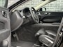 Volvo XC60 2.0 T6 Plug-in hybrid AWD Plus Bright | Adaptieve Cruise Control | Trekhaak | Panoramadak | Dodehoek Detectie | Parkeercamera | Stoel-/Stuurverwarming | Standverwarming |