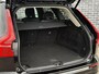 Volvo XC60 2.0 T6 Plug-in hybrid AWD Plus Bright | Adaptieve Cruise Control | Trekhaak | Panoramadak | Dodehoek Detectie | Parkeercamera | Stoel-/Stuurverwarming | Standverwarming |