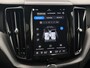 Volvo XC60 2.0 T6 Plug-in hybrid AWD Plus Bright | Adaptieve Cruise Control | Trekhaak | Panoramadak | Dodehoek Detectie | Parkeercamera | Stoel-/Stuurverwarming | Standverwarming |