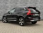 Volvo XC60 2.0 T6 Plug-in hybrid AWD Plus Bright | Adaptieve Cruise Control | Trekhaak | Panoramadak | Dodehoek Detectie | Parkeercamera | Stoel-/Stuurverwarming | Standverwarming |