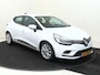 Renault Clio 1.2 TCe 120 PK Intens AUTOMAAT | Parkeer pakket | achteropkomend verkeer waarschuwing | airco automatisch | cruise control | LED koplampen | lichtmetalen velgen 16" | navigatiesysteem full map |
