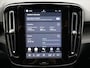 Volvo XC40 Recharge Core 70 kWh 231 PK | Trekhaak | Navigatie | LED | Stuur- Stoelverwarming | Camera | 19" |