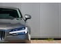 Volvo V90 2.0 T8 AWD Inscription | Pano | HUD | 360° Camera | Harman/Kardon | Trekhaak | Plug-in Hybrid