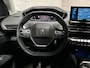Peugeot 5008 1.2 PureTech Allure 7 Persoons (APPLE CARPLAY, GROOT NAVI, LEDER, 360 CAMERA, SPORTSTOELEN, GETINT GLAS, KEYLESS, NIEUWSTAAT)