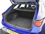 SEAT Leon Sportstourer 1.5 eTSI FR Launch Edition 150 Pk DSG/AUTO | Panorama-dak | Trekhaak | Camera | Keyless | Apple carplay Android auto | Stoel/Stuurverwarming | 17" LMV |