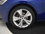 SEAT Leon Sportstourer 1.5 eTSI FR Launch Edition 150 Pk DSG/AUTO | Panorama-dak | Trekhaak | Camera | Keyless | Apple carplay Android auto | Stoel/Stuurverwarming | 17" LMV |