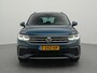 Volkswagen Tiguan R-Line 1.4 TSI eHybrid 245 PK | LED Matrix IQ | Panoramadak | Trekhaak | Achteruitrijcamera | Side Assist |