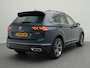 Volkswagen Tiguan R-Line 1.4 TSI eHybrid 245 PK | LED Matrix IQ | Panoramadak | Trekhaak | Achteruitrijcamera | Side Assist |