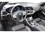 BMW 3-Serie Touring 330e xDrive Pano HUD Tr.haak 19 inch BTW