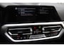 BMW 3-Serie Touring 330e xDrive Pano HUD Tr.haak 19 inch BTW