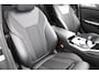 BMW 3-Serie Touring 330e xDrive Pano HUD Tr.haak 19 inch BTW