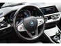BMW 3-Serie Touring 330e xDrive Pano HUD Tr.haak 19 inch BTW