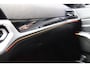 BMW 3-Serie Touring 330e xDrive Pano HUD Tr.haak 19 inch BTW