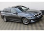 BMW 3-Serie Touring 330e xDrive Pano HUD Trekhaak BTW !!