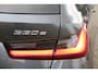 BMW 3-Serie Touring 330e xDrive Pano HUD Tr.haak 19 inch BTW
