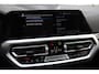 BMW 3-Serie Touring 330e xDrive Pano HUD Tr.haak 19 inch BTW