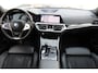 BMW 3-Serie Touring 330e xDrive Pano HUD Trekhaak BTW !!