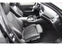 BMW 3-Serie Touring 330e xDrive Pano HUD Tr.haak 19 inch BTW