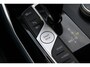 BMW 3-Serie Touring 330e xDrive Pano HUD Tr.haak 19 inch BTW