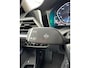 BMW 3-Serie 330e High Executive, HUD, Schuifdak, Carplay, LED, Stoelverwarming,