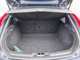 Volvo V40 T2 A/T Polar+ | 16" Allseason | Navigatie | Stoelverwarming | Parkeerverwarming | Parkeersensoren | Elektr. inkl. Spiegels | Climate Control | Regensensor