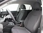 Volkswagen T-Roc Life First Edition 1.5 eTSI 116 PK | Trekhaak | Stoel- & Stuurverwarming | Carplay | Camera |