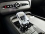 Volvo XC90 T8 Plug-in hybrid AWD Ultra Dark | Panoramadak | SOH 97% | 360° camera | Bowers & Wilkins | Luchtvering | Stoel- en Stuurverwarming | Stoelventilatie | Trekhaak