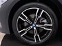 BMW 3-Serie Touring 330e | M-Interieur & M- Exterieur | El. Trekhaak | Camera | Plug In Hybride | Elektrische Achterklep | Shadow Line |