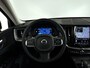 Volvo XC60 T6 Plug-in hybrid AWD Essential Bright | Panoramadak | Park assist | Stoel- en Stuurverwarming | Trekhaak
