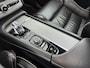 Volvo XC90 T8 Recharge R-Design | 20" | Luchtvering | Trekhaak | Bowers & Wilkins | Head-Up | Keyless | Parkeercamera | Stoel/Stuur/Achterstoelverwarming | DAB | Adaptieve Cruise | BLIS