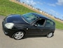 Renault Clio 1.2-16V Campus uitvoering 4 deurs airco nw apk en garantie !