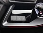 Audi A3 Sportback 40 TFSI e S edition 204 PK | S-line | Automaat | Camera | Adaptive Cruise Control | Climate Control | Stoelverwarming | Virtual Cockpit | LED Matrix | Lichtmetalen velgen | Privacy glass |