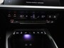 Audi A3 Sportback 40 TFSI e S edition 204 PK | S-line | Automaat | Camera | Adaptive Cruise Control | Climate Control | Stoelverwarming | Virtual Cockpit | LED Matrix | Lichtmetalen velgen | Privacy glass |