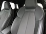 Audi A3 Sportback 40 TFSI e S edition 204 PK | S-line | Automaat | Camera | Adaptive Cruise Control | Climate Control | Stoelverwarming | Virtual Cockpit | LED Matrix | Lichtmetalen velgen | Privacy glass |