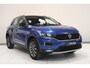 Volkswagen T-Roc 1.5 TSI Style Business | Camera | Climate control | Trekhaak | Navigatie | Virtual cockpit |
