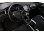 Volkswagen T-Roc 1.5 TSI Style Business | Camera | Climate control | Trekhaak | Navigatie | Virtual cockpit |