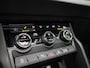 Skoda Karoq 1.5TSI/150PK ACT Sportline Business DSG · Panoramadak · Trekhaak · Apple/Android Car Play · Garantie t/m 23-08-2027 of 100000km