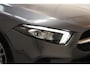 Mercedes-Benz A-klasse 200 Business Solution [ Widescreen Stoelverwarming Half Leder Camera ]