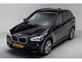 BMW X1 18i High Executive Sport Aut. [ LED Navi Sportstoelen ]