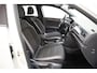 Volkswagen T-Roc 1.5 TSI Sport Aut. [ Virtual Navi Adapt.cruise Stoelverwarming ]