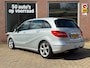 Mercedes-Benz B-klasse 180 Ambition | Airco | Navi | Cruise | Trekhaak | Parkeersensor | Velgen