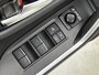 Toyota RAV4 2.5 Plug-in Hybrid AWD Bi-Tone Plus | Dealer Onderhouden | Stoelventilatie | Stoel+stuurverwarming | JBL | Head-Up Display | 360 Camera + Camera binnenspiegel | Elektrisch verstelbare bestuurdersstoel met geheugen |