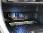 Toyota RAV4 2.5 Plug-in Hybrid AWD Bi-Tone Plus | Dealer Onderhouden | Stoelventilatie | Stoel+stuurverwarming | JBL | Head-Up Display | 360 Camera + Camera binnenspiegel | Elektrisch verstelbare bestuurdersstoel met geheugen |