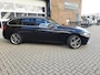 BMW 3-Serie Touring 320i Lease Executive Panorama Ned auto