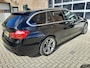 BMW 3-Serie Touring 320i Lease Executive Panorama Ned auto