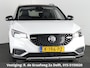 MG MG ZS EV Luxury 45 kWh Dual Tone | Apple Carplay & AndroidAUTO | Stoelverwarming | Camera |