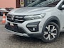 Dacia Jogger 1.0 TCe 110 Extreme 5p. // TREKHAAK // NAVI // CAMERA // PDC // DODENHOEK SENSOR // CRUISE // APPLE CARPLAY - ANDROID AUTO //