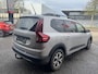 Dacia Jogger 1.0 TCe 110 Extreme 5p. // TREKHAAK // NAVI // CAMERA // PDC // DODENHOEK SENSOR // CRUISE // APPLE CARPLAY - ANDROID AUTO //