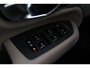 Volvo XC90 T8 Plug-in hybrid Ultra Dark | Bowers&Wilkins | Luchtvering | Massage | 22 Inch | Trekhaak | Head-Up